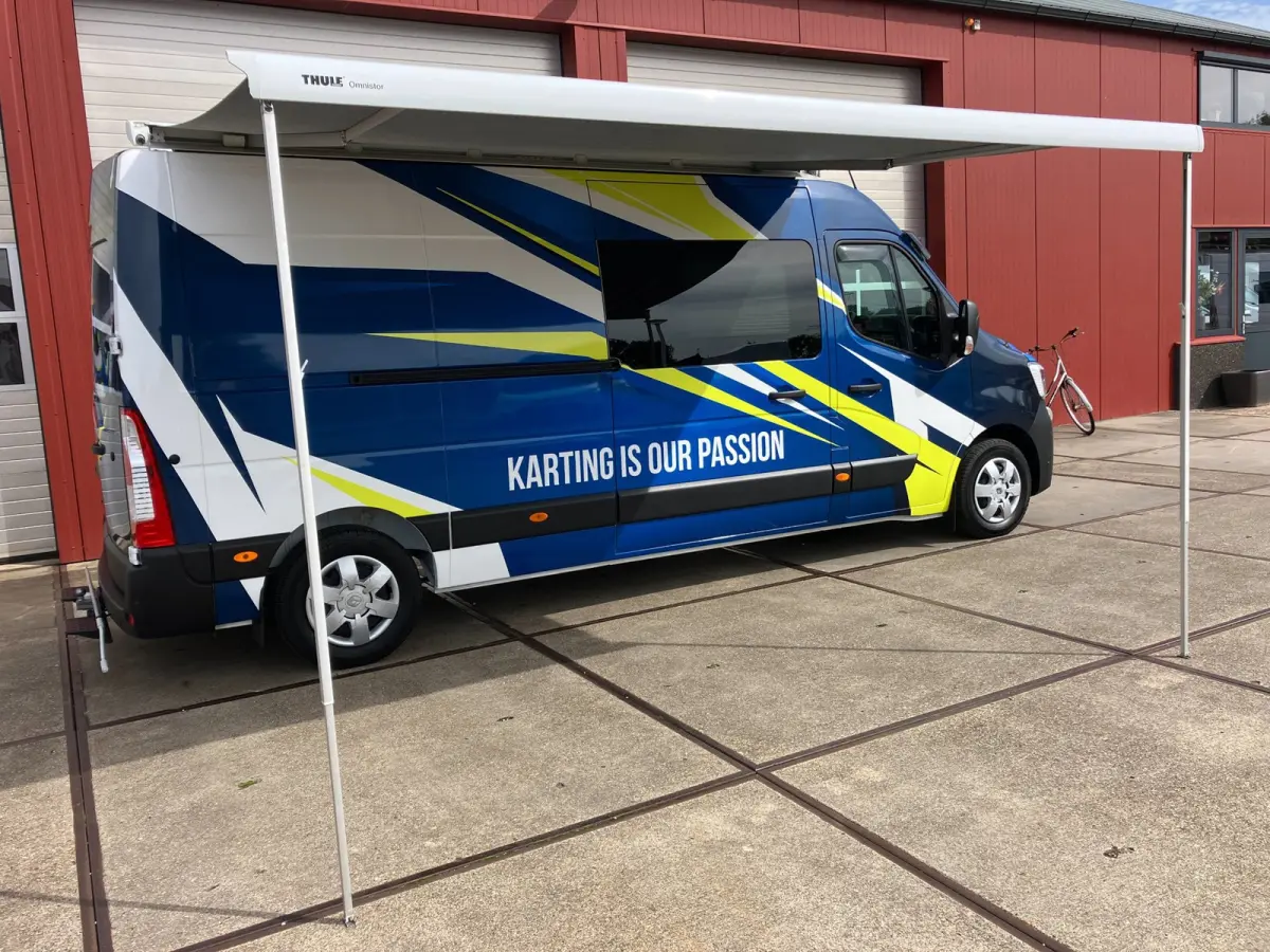 T35 2.3 dCi 135 L3H2 Work Edition Geschikt voor de Kart sport / race sport