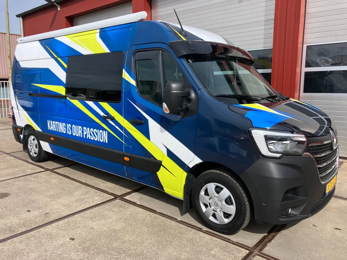 T35 2.3 dCi 135 L3H2 Work Edition Geschikt voor de Kart sport / race sport