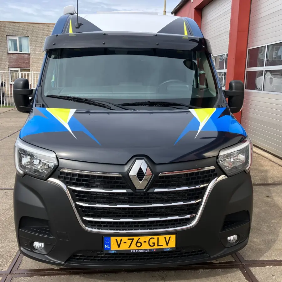 T35 2.3 dCi 135 L3H2 Work Edition Geschikt voor de Kart sport / race sport