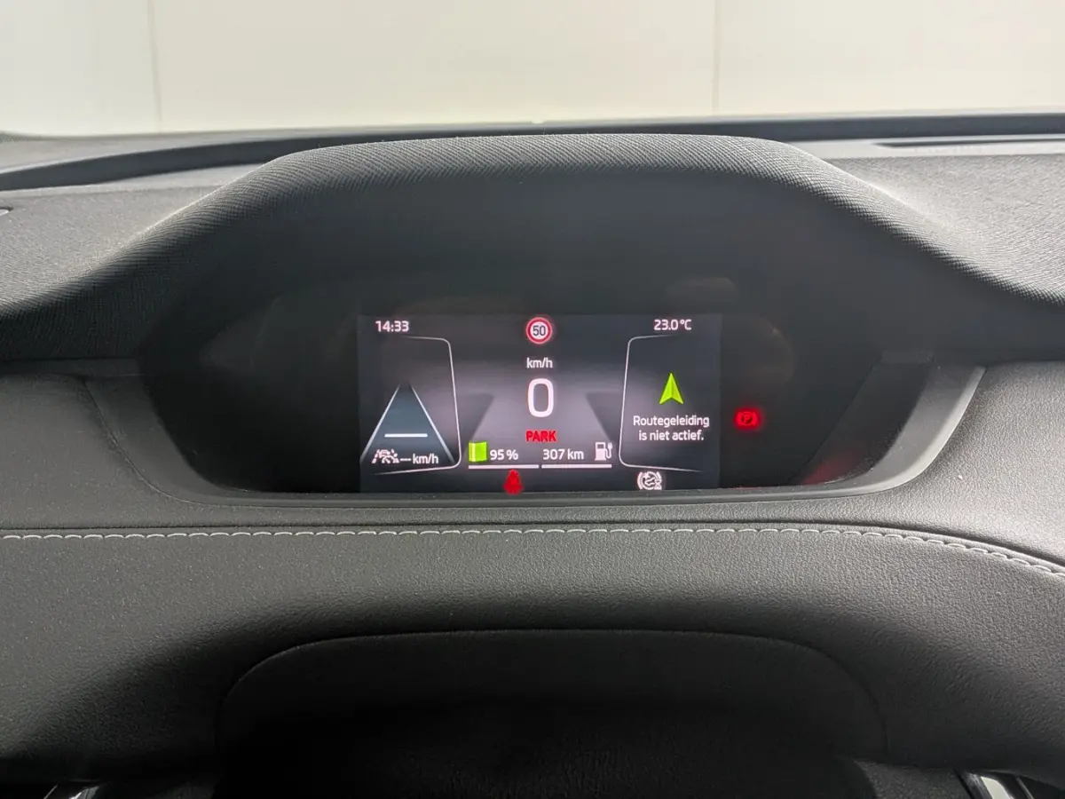 60 Sportline l SOH 91,38% l 21" l Apple Car Play l Matte kleur l Navi l Sportstoelen l Leder/Alcantara l