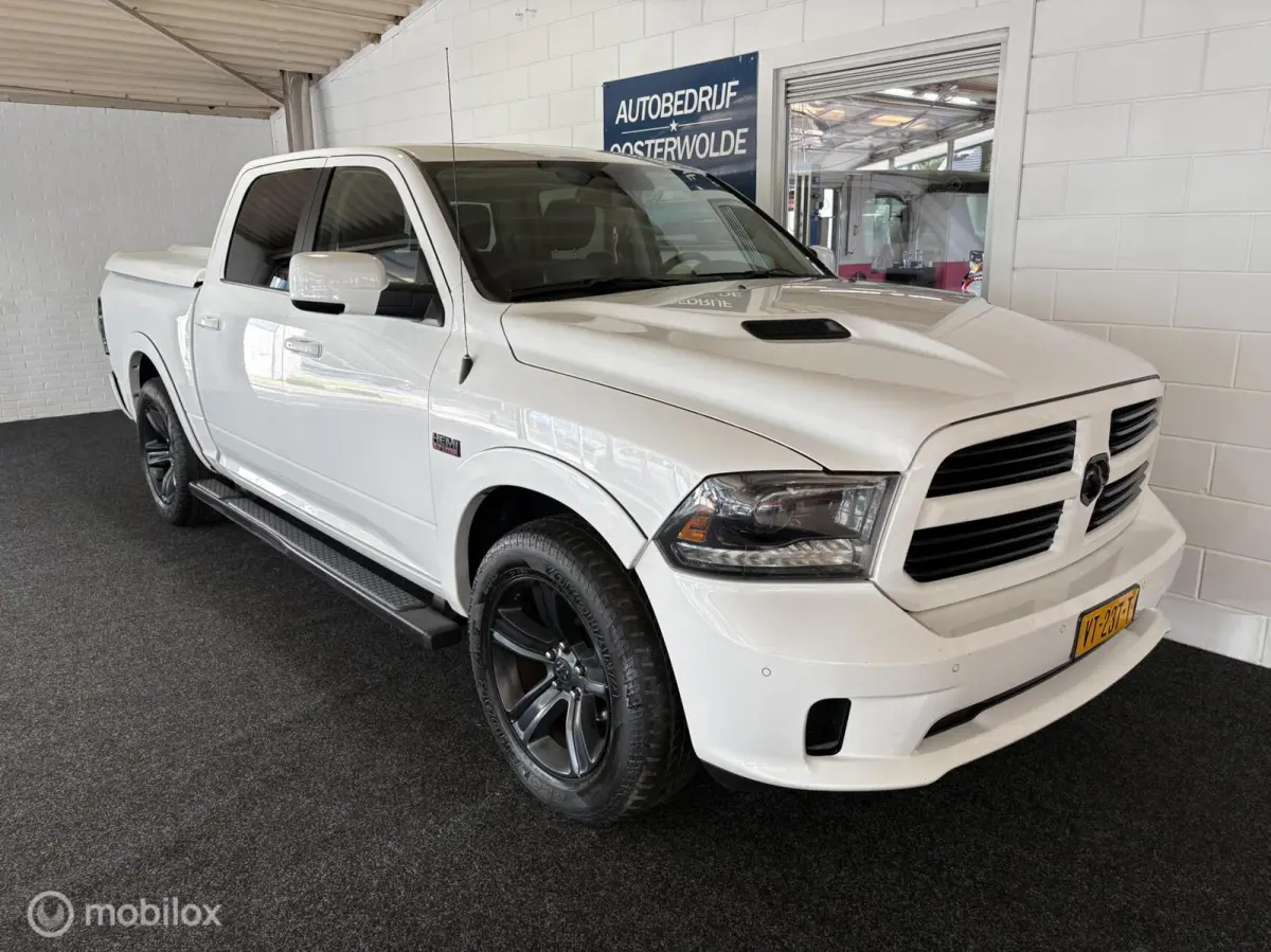 1500 5.7 V8 Quad Cab 6'4