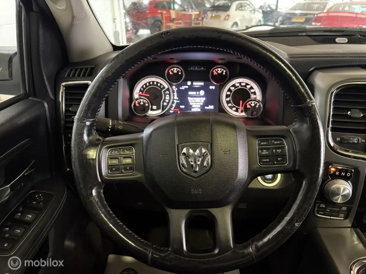 1500 5.7 V8 Quad Cab 6'4