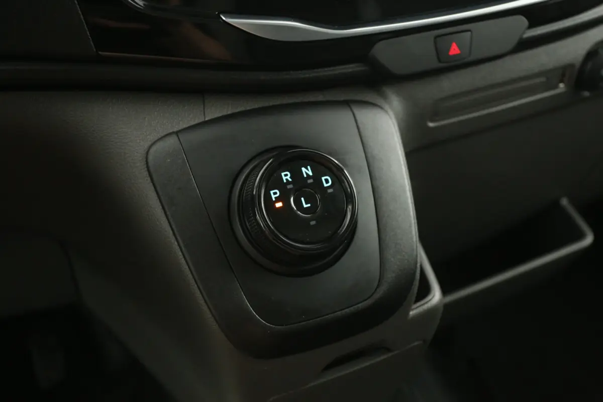 L3H2 68 kWh | Snelladen | SOH 93% | Camera | Clima | Cruise | 2xSchuifdeur | 3 Zits | Carplay