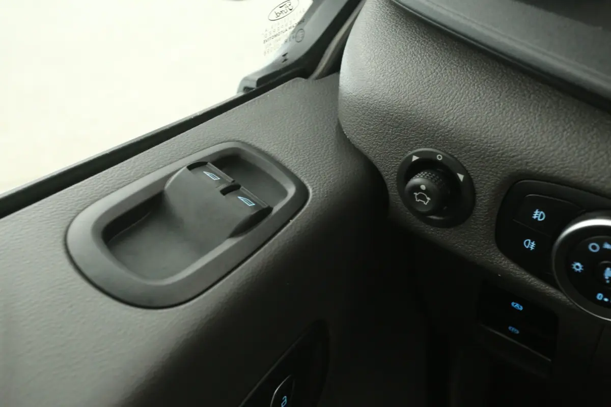 L3H2 68 kWh | Snelladen | SOH 93% | Camera | Clima | Cruise | 2xSchuifdeur | 3 Zits | Carplay
