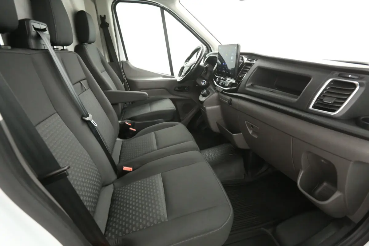 L3H2 68 kWh | Snelladen | SOH 93% | Camera | Clima | Cruise | 2xSchuifdeur | 3 Zits | Carplay
