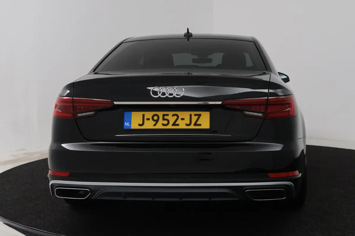 35 TFSI Sport S line black edition (DIGITALE COCKPIT, CAMERA, STOELVERWARMING/VERKOELING, ELEKTR STOELEN)