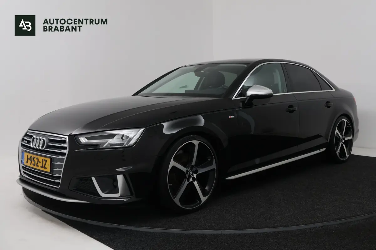 35 TFSI Sport S line black edition (DIGITALE COCKPIT, CAMERA, STOELVERWARMING/VERKOELING, ELEKTR STOELEN)
