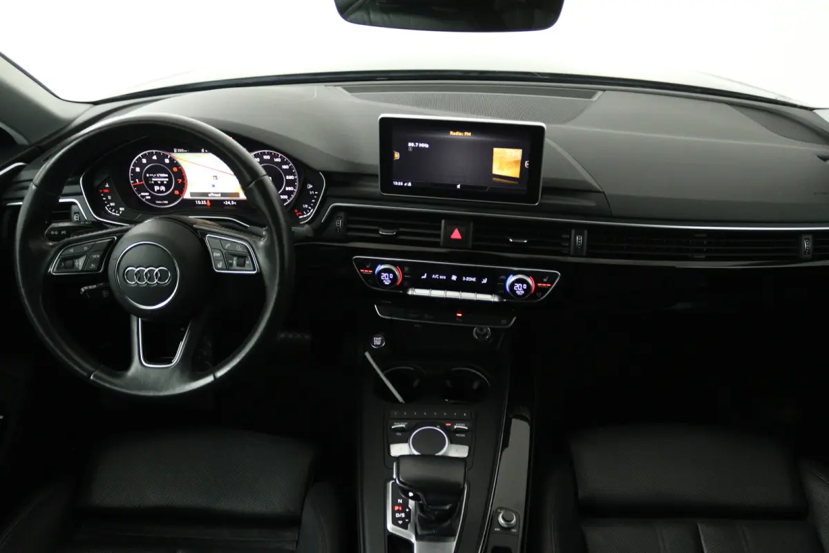 35 TFSI Sport S line black edition (DIGITALE COCKPIT, CAMERA, STOELVERWARMING/VERKOELING, ELEKTR STOELEN)