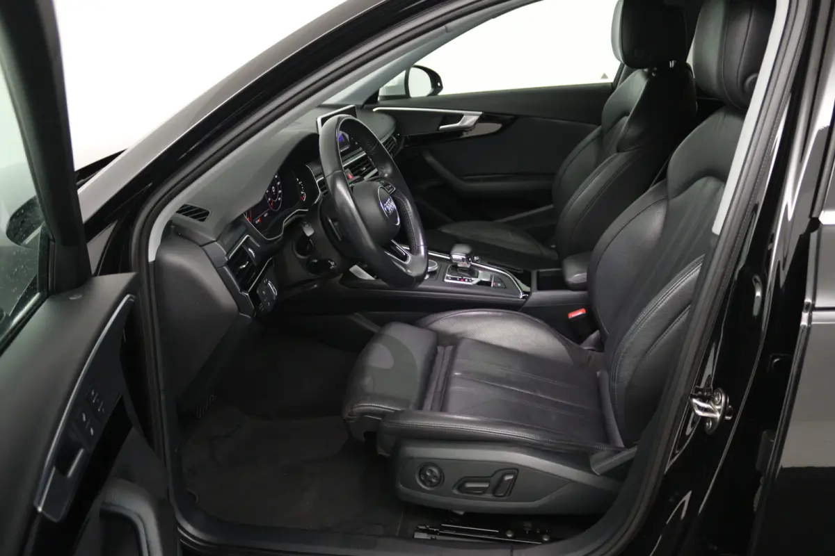 35 TFSI Sport S line black edition (DIGITALE COCKPIT, CAMERA, STOELVERWARMING/VERKOELING, ELEKTR STOELEN)