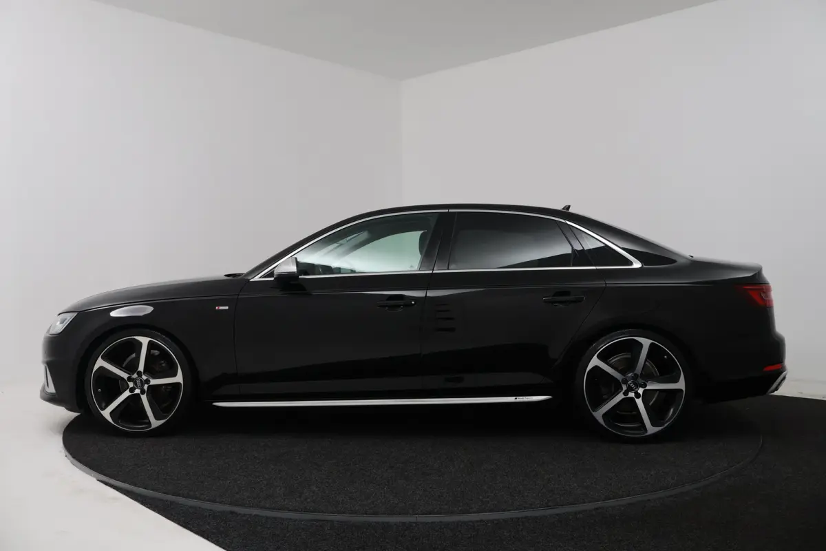 35 TFSI Sport S line black edition (DIGITALE COCKPIT, CAMERA, STOELVERWARMING/VERKOELING, ELEKTR STOELEN)