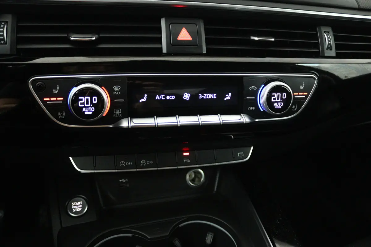 35 TFSI Sport S line black edition (DIGITALE COCKPIT, CAMERA, STOELVERWARMING/VERKOELING, ELEKTR STOELEN)