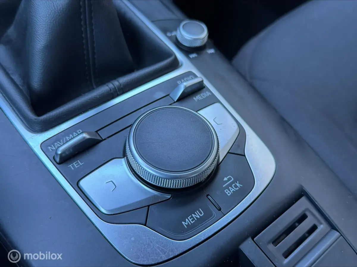 30 TFSI Advance AIRCO/MF-STUUR/CRUISE