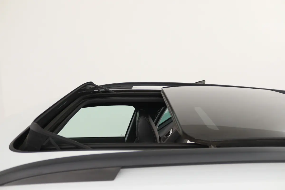 1.5 TSI Sportline Business 7p. (DIGITALE COCKPIT, PANORAMADAK, TREKHAAK, STOELVERWARMING, CAMERA)