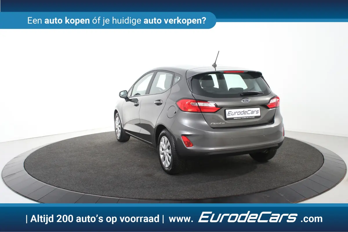 Connected *1ste Eigenaar*Navigatie*Stoelverwarming*PDC*