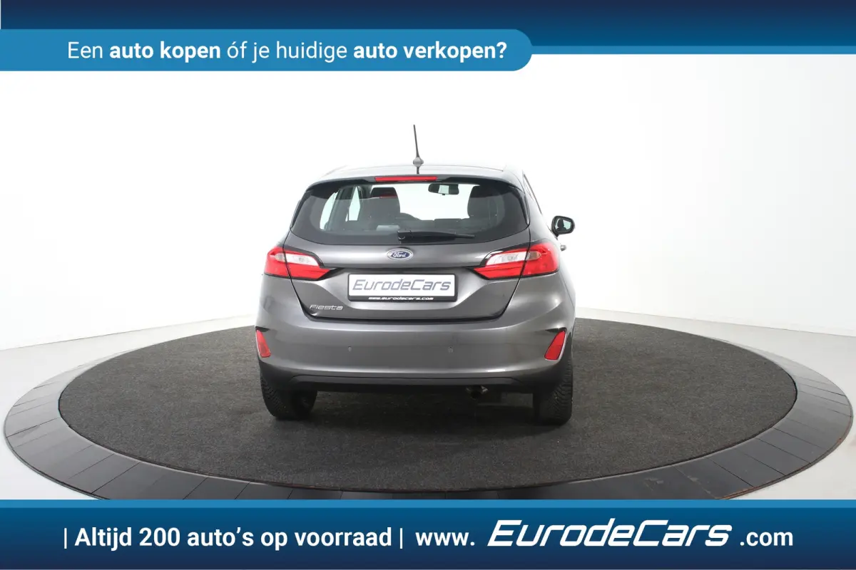 Connected *1ste Eigenaar*Navigatie*Stoelverwarming*PDC*