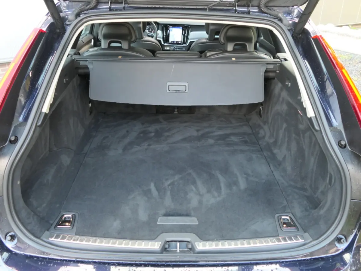 2.0 T6 AWD Inscription Panoramadak / Trekhaak / Stoelmassage