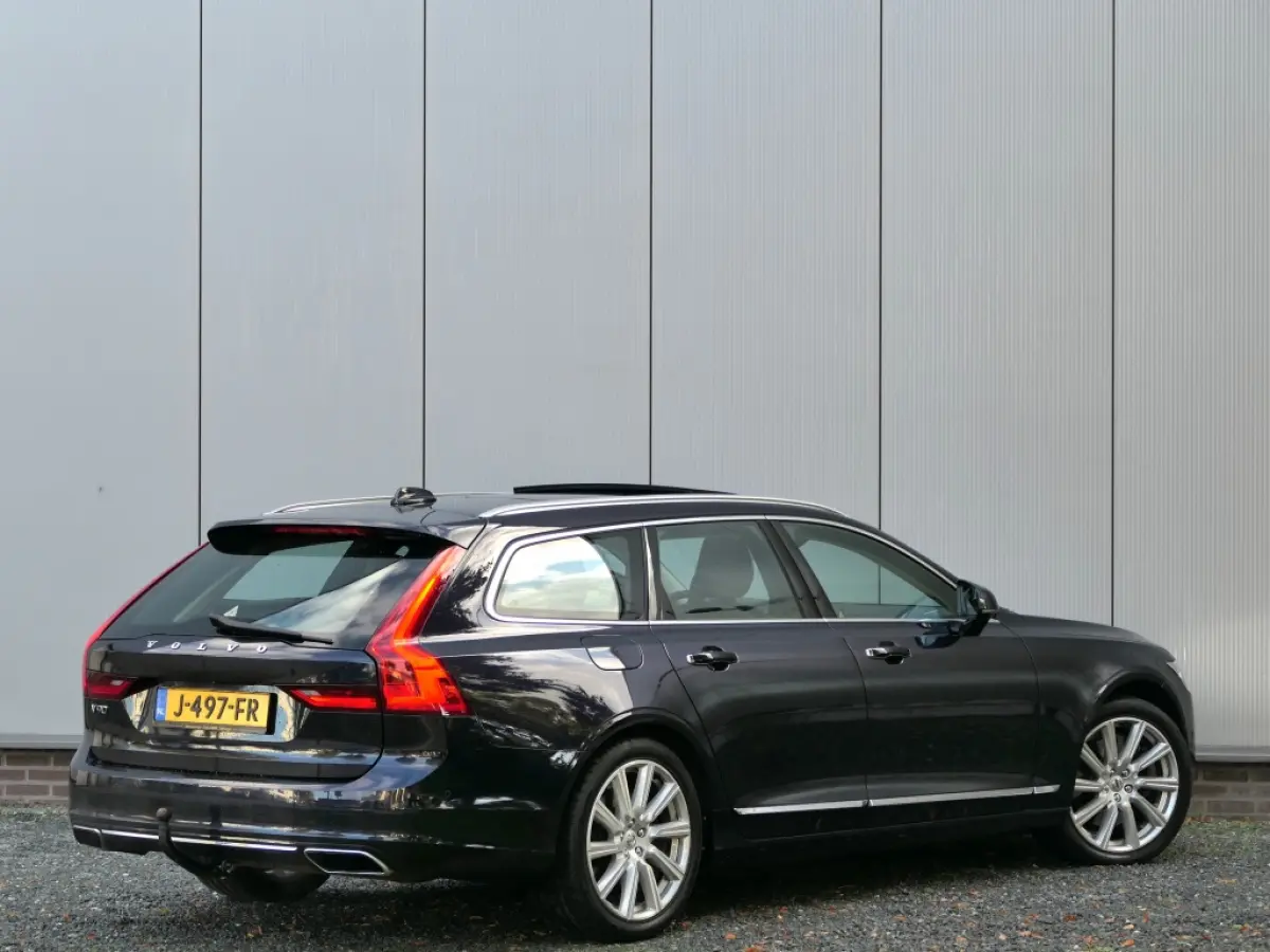 2.0 T6 AWD Inscription Panoramadak / Trekhaak / Stoelmassage