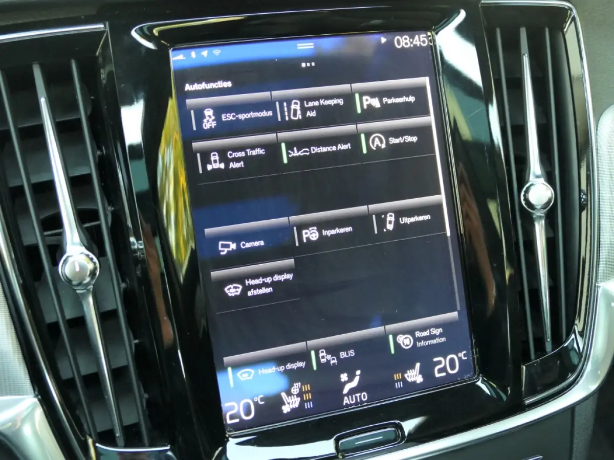 2.0 T6 AWD Inscription Panoramadak / Trekhaak / Stoelmassage