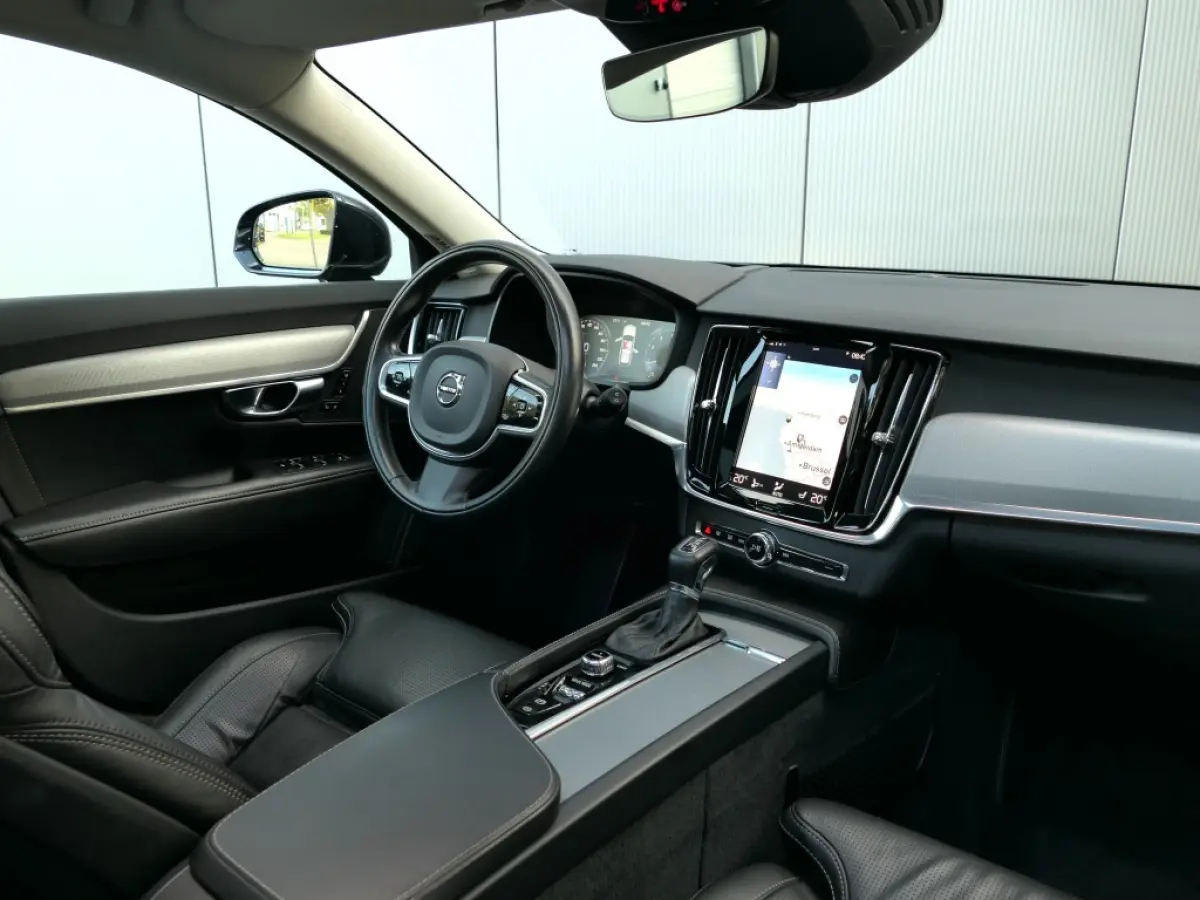 2.0 T6 AWD Inscription Panoramadak / Trekhaak / Stoelmassage