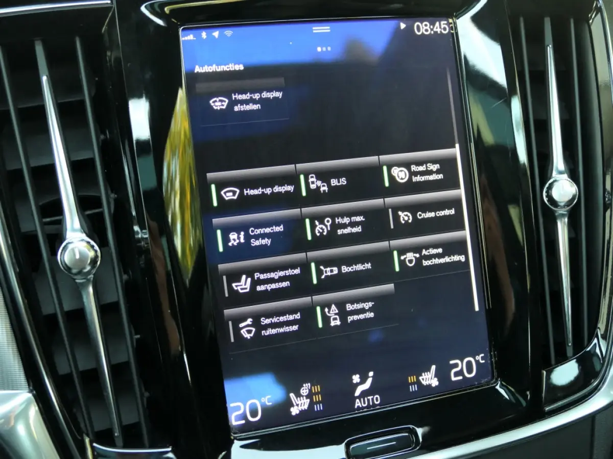 2.0 T6 AWD Inscription Panoramadak / Trekhaak / Stoelmassage