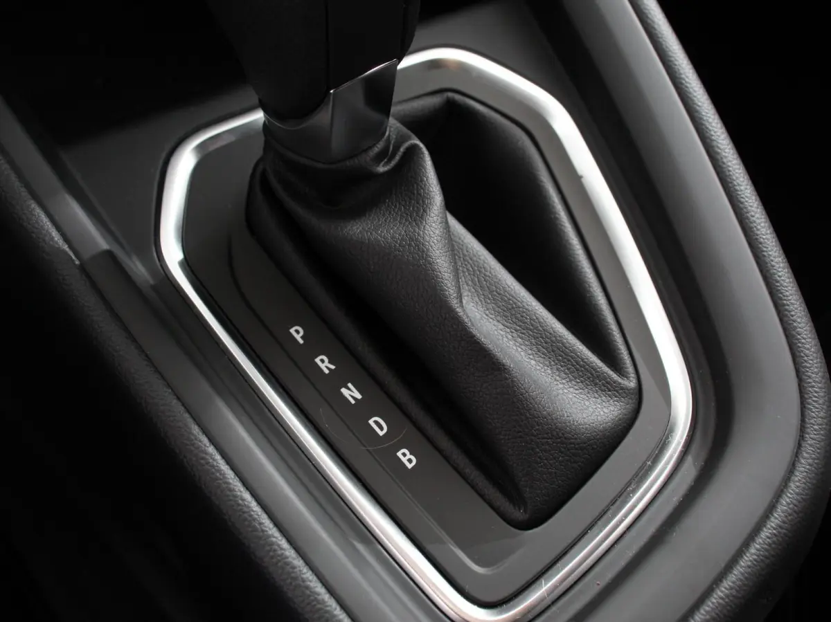 1.6 HEV Automaat Intense DEMO ! Apple Carplay/Android Auto Camera Climate Control Cruise Control Lichtmetalen velgen Digitale Cockpit
