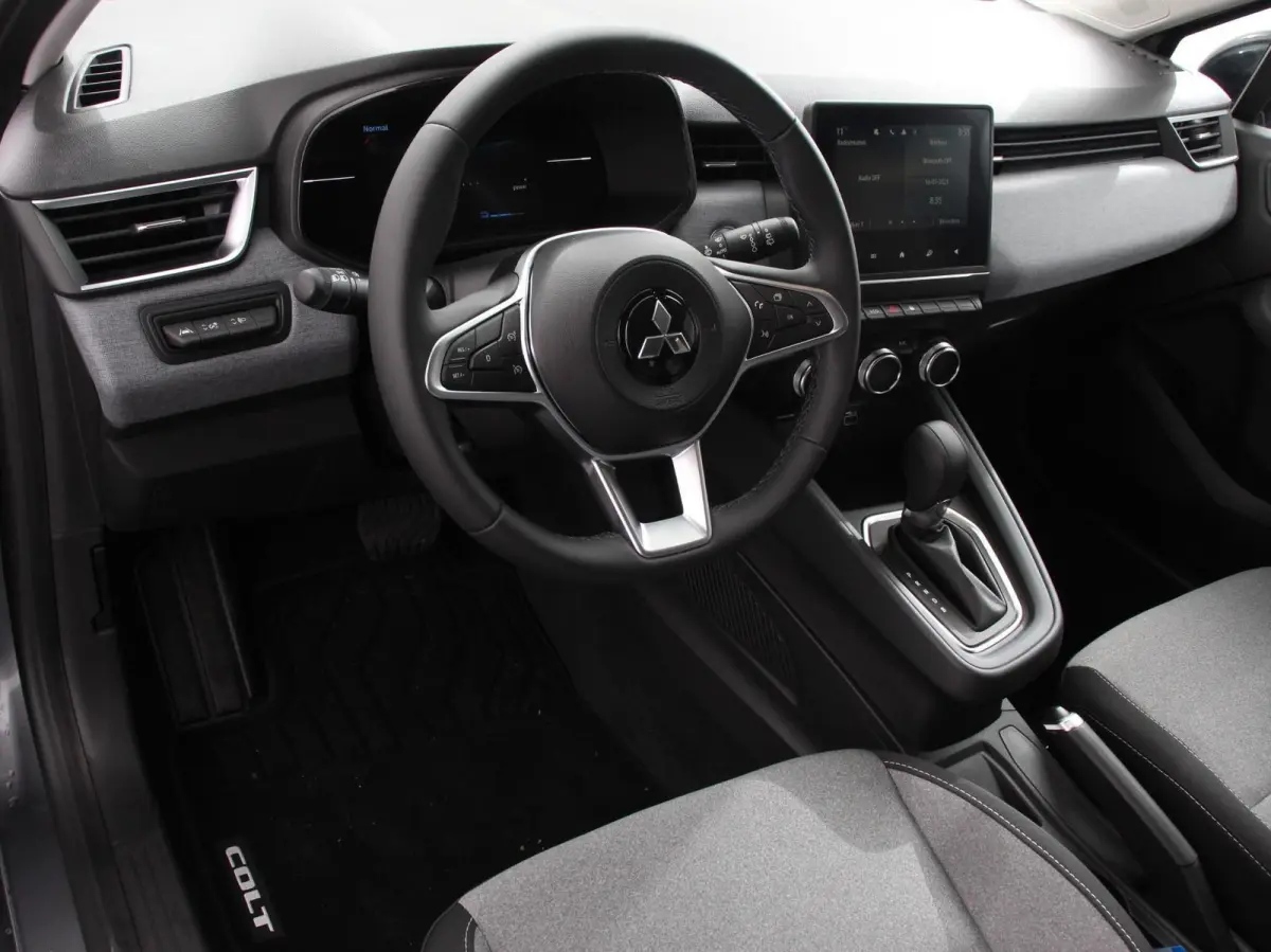 1.6 HEV Automaat Intense DEMO ! Apple Carplay/Android Auto Camera Climate Control Cruise Control Lichtmetalen velgen Digitale Cockpit