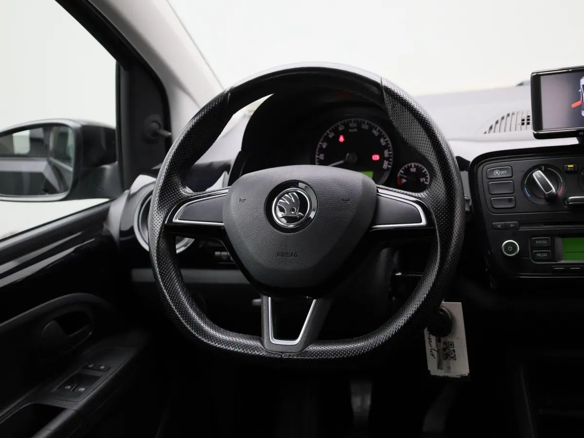 1.0 Greentech Fresh | Airconditioning | Cruise Control | Parkeersensoren | Lichtmetalen Velgen |