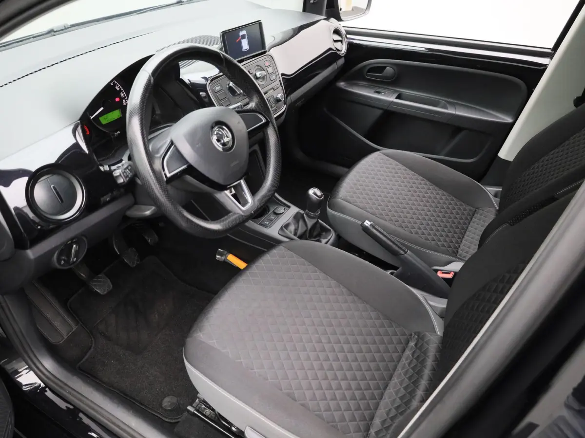 1.0 Greentech Fresh | Airconditioning | Cruise Control | Parkeersensoren | Lichtmetalen Velgen |