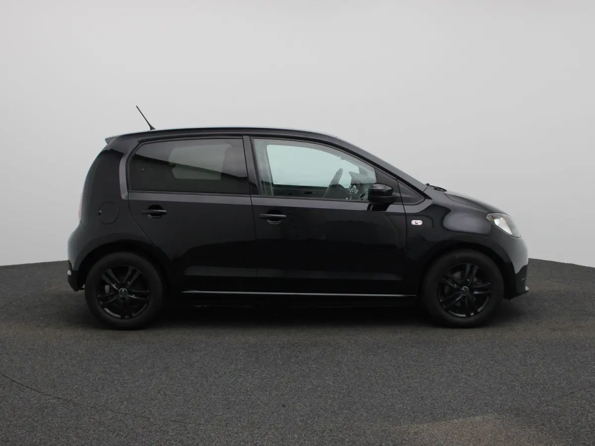 1.0 Greentech Fresh | Airconditioning | Cruise Control | Parkeersensoren | Lichtmetalen Velgen |