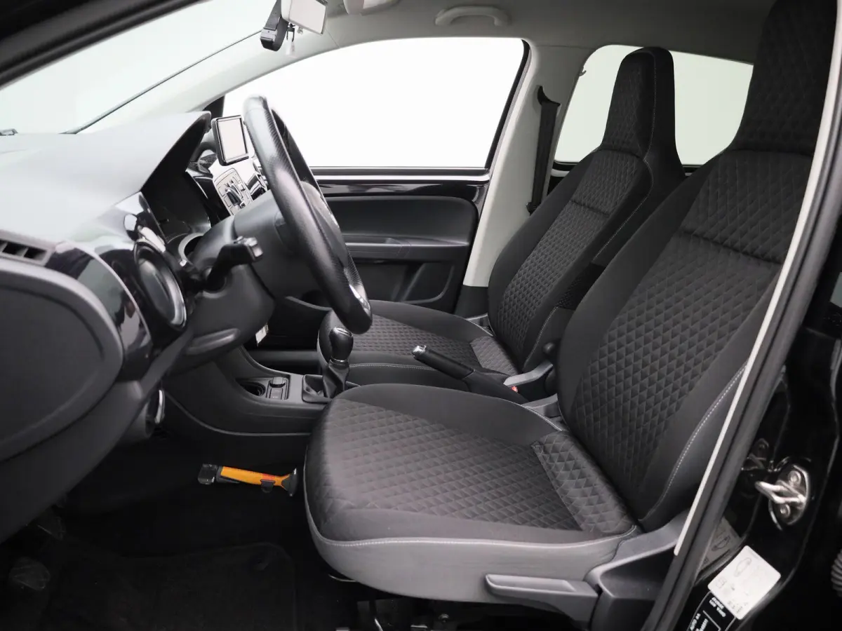 1.0 Greentech Fresh | Airconditioning | Cruise Control | Parkeersensoren | Lichtmetalen Velgen |