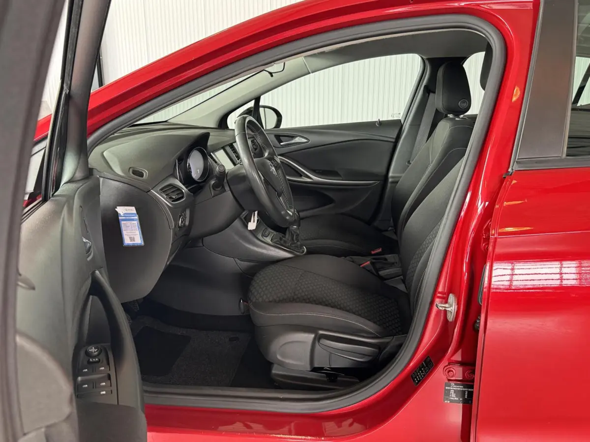 1.2 Turbo 107kW S/S Business Edition