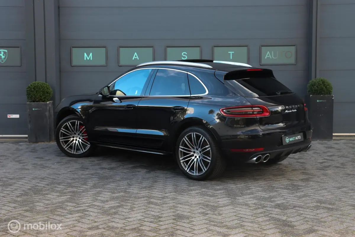 3.6 Turbo|PANO|LUCHTVERING|BOSE|18-wegs|ALCANTARA
