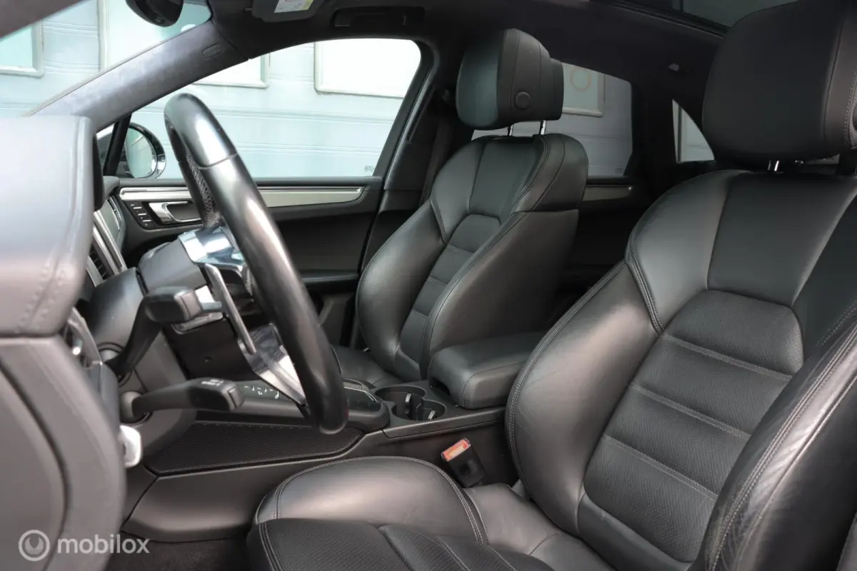 3.6 Turbo|PANO|LUCHTVERING|BOSE|18-wegs|ALCANTARA