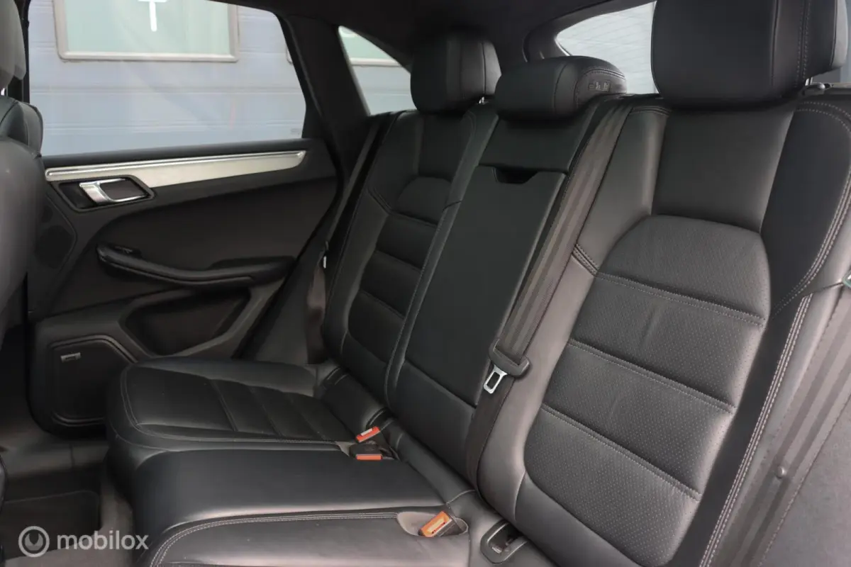 3.6 Turbo|PANO|LUCHTVERING|BOSE|18-wegs|ALCANTARA