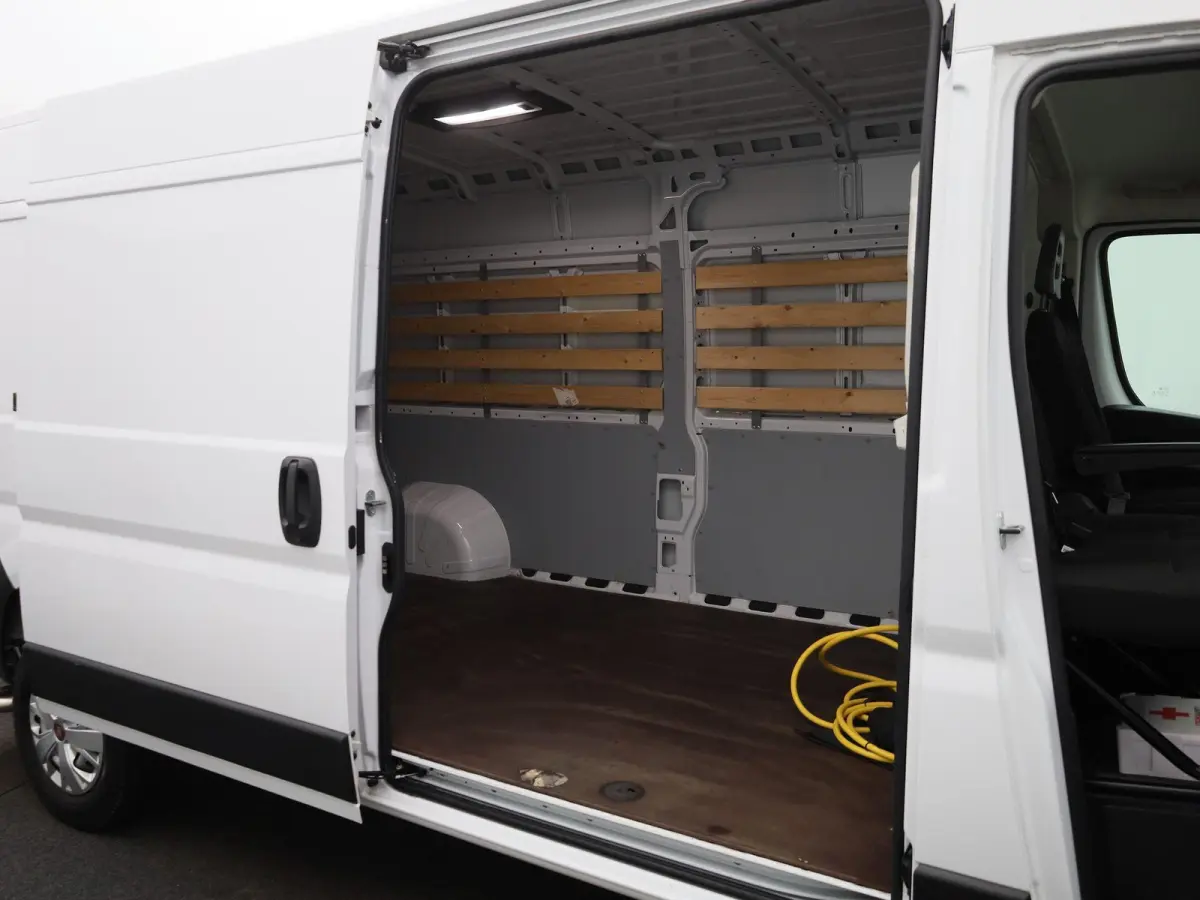 E-Ducato 3.5T L3H2 79 kWh | Navigatie | Climate Control | Parkeersensoren | Camera | Zijschuifdeur |