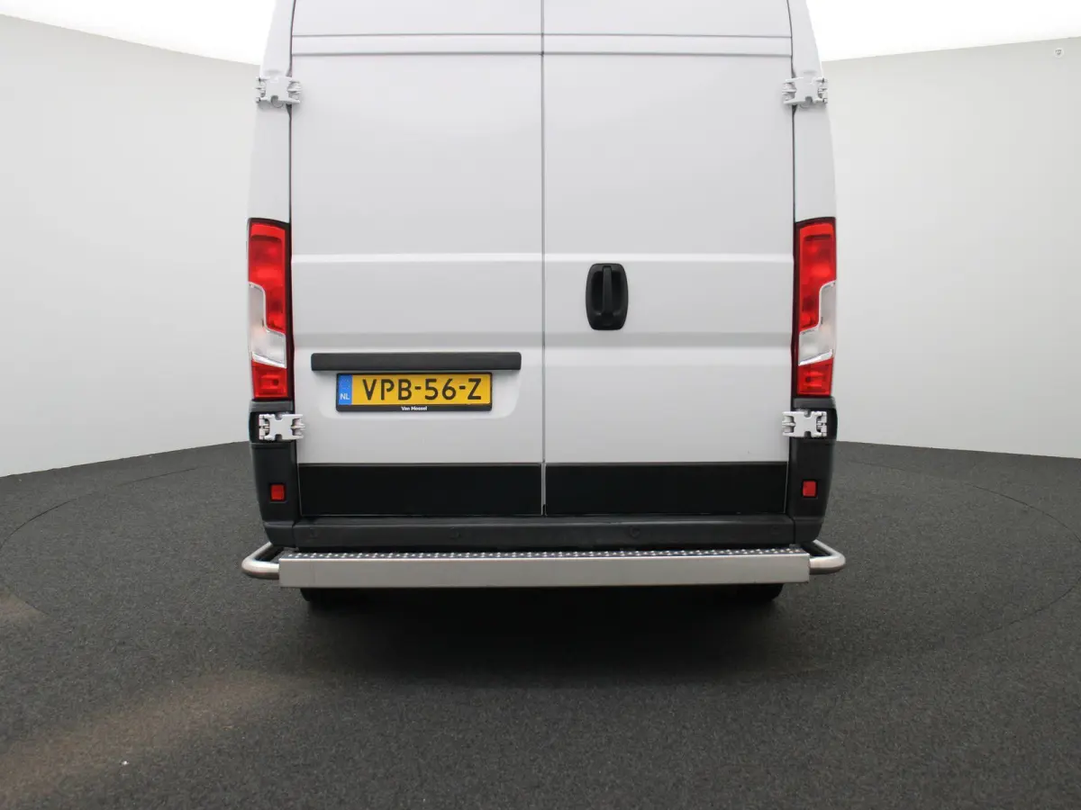 E-Ducato 3.5T L3H2 79 kWh | Navigatie | Climate Control | Parkeersensoren | Camera | Zijschuifdeur |