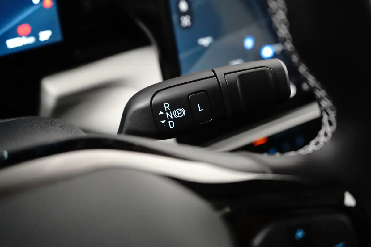 Premium 44 kWh | Panoramdak | Leder | Adaptieve cruise | Dodehoek detectie | Apple carplay / andriod auto