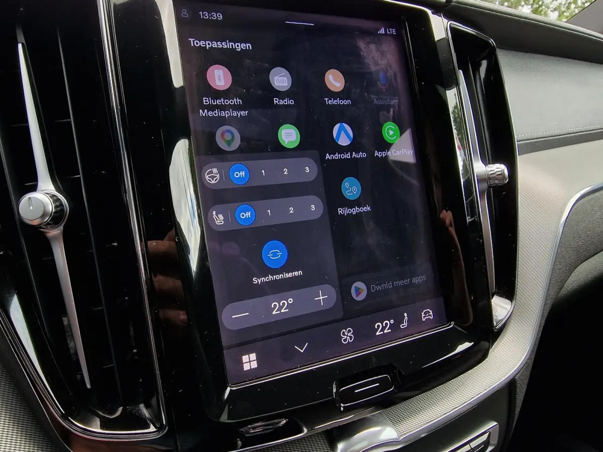2.0 T8 Plug-in-hybrid AWD Polestar Engineered|Bowers&Wilkins|Trekhaak|Pano|456PK|22-inch|Headup|360'camera|