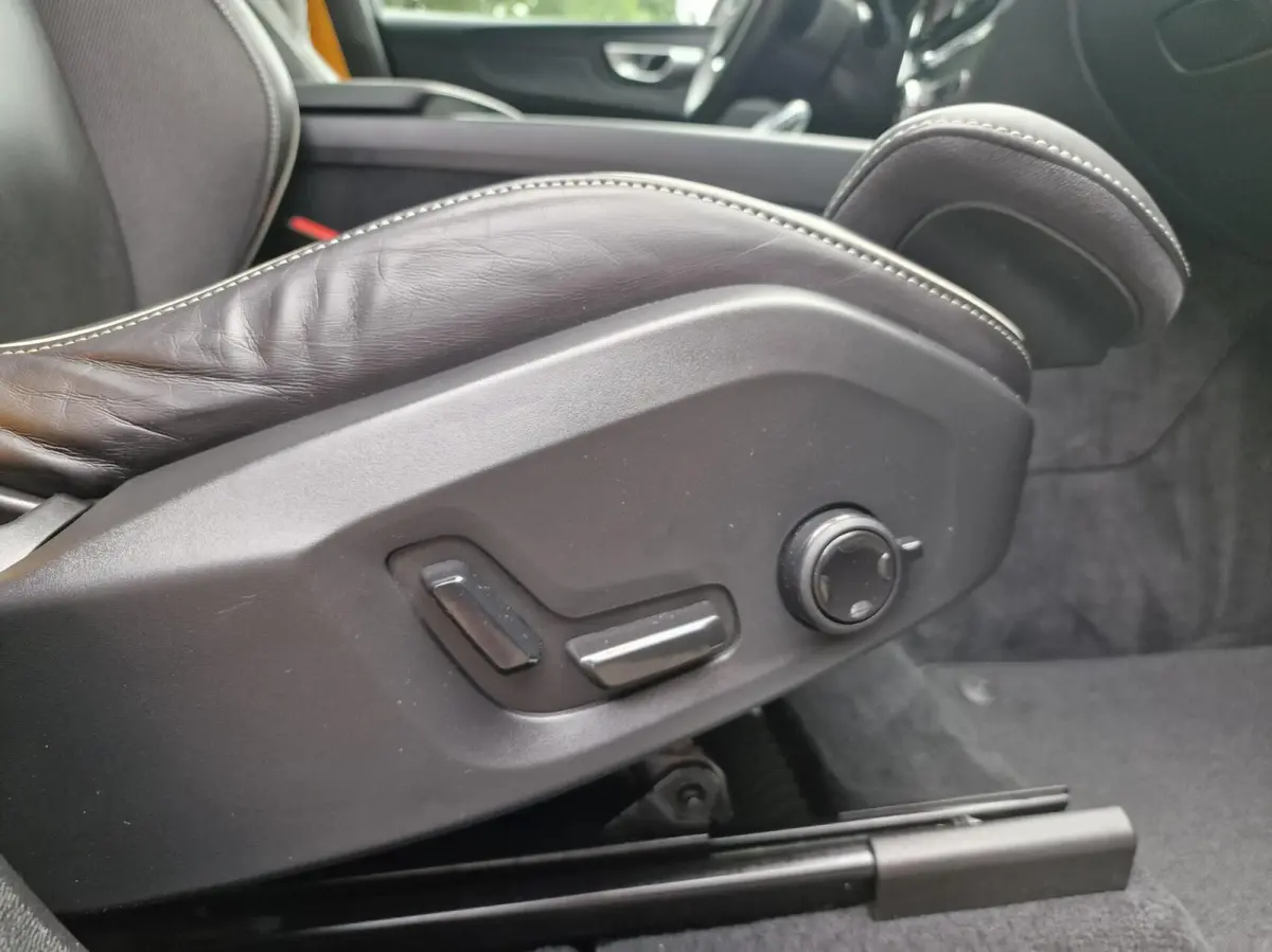 2.0 T8 Plug-in-hybrid AWD Polestar Engineered|Bowers&Wilkins|Trekhaak|Pano|456PK|22-inch|Headup|360'camera|