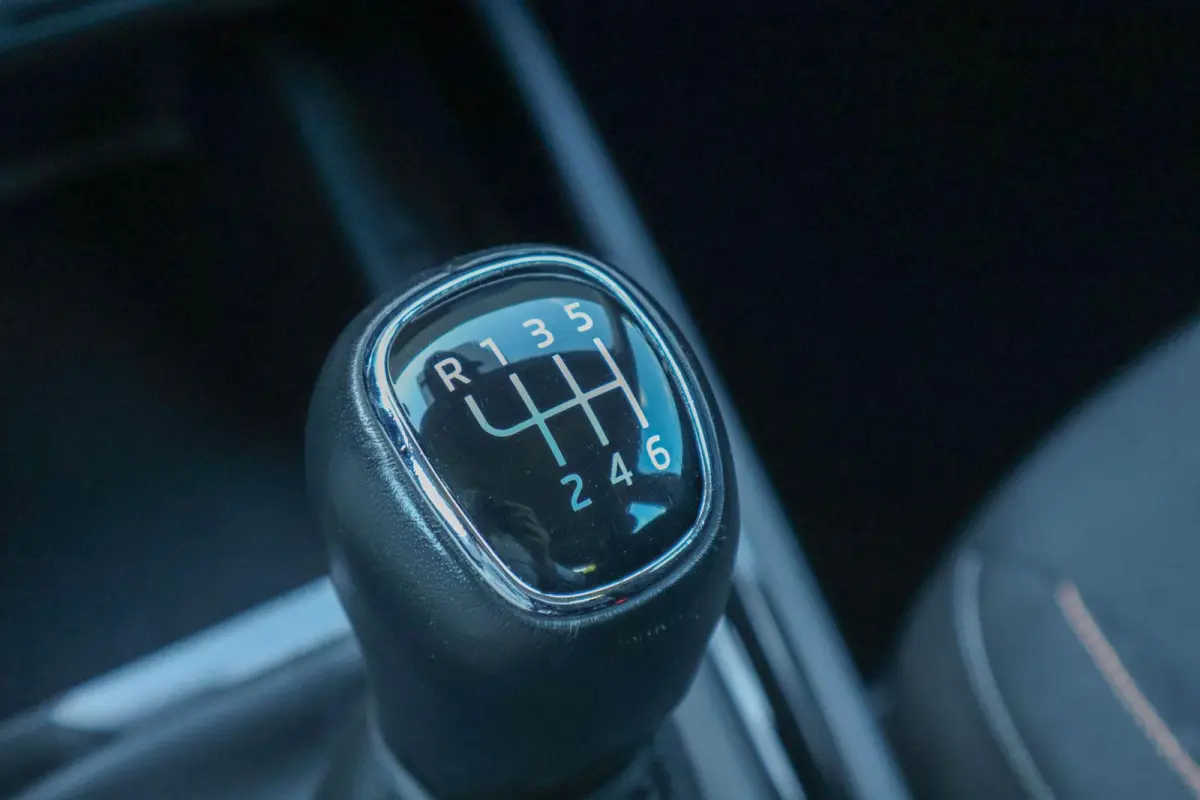 1.0 TSI 110pk Ambition | Navigatie | Parkeersensoren Achter | Cruise Control | Apple CarPlay/ Android Auto | Airco Automatische