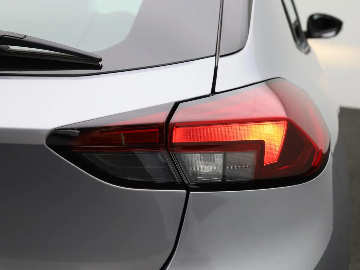 1.2 Edition | Apple Carplay / Android Auto | Cruise Control | DAB | Lichtmetalen Velgen |