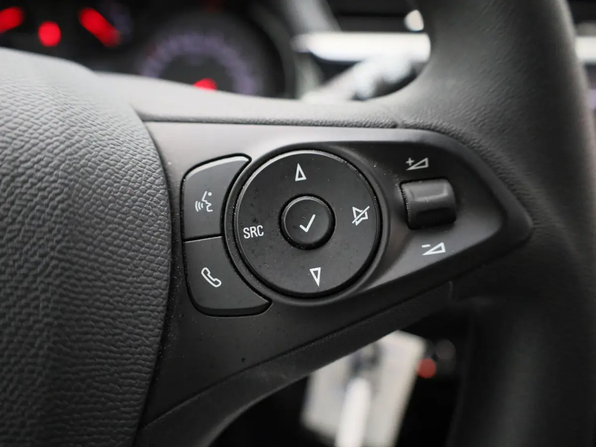 1.2 Edition | Apple Carplay / Android Auto | Cruise Control | DAB | Lichtmetalen Velgen |