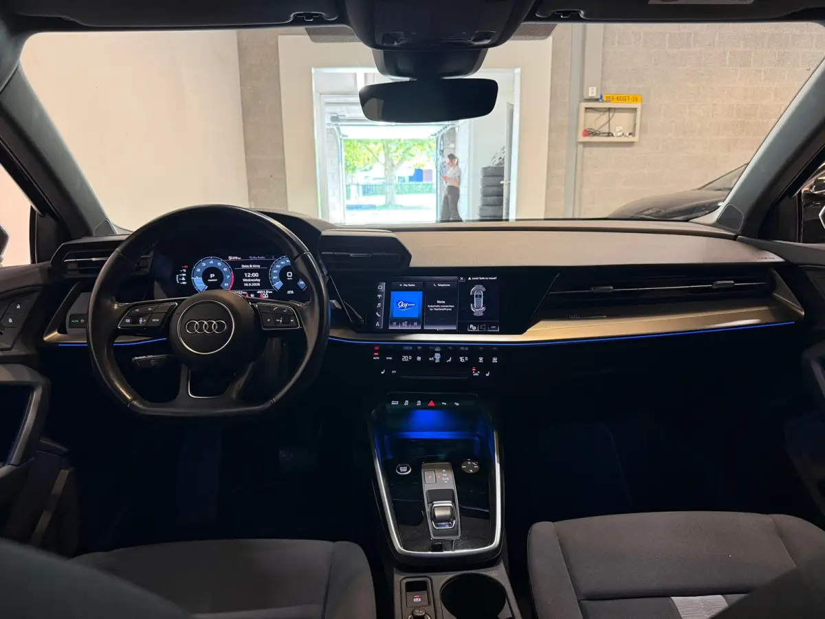 35 TFSI Business edition | Ambient | PDC | Apple carplay | Trekhaak | Cruise | Virtual | Clima |