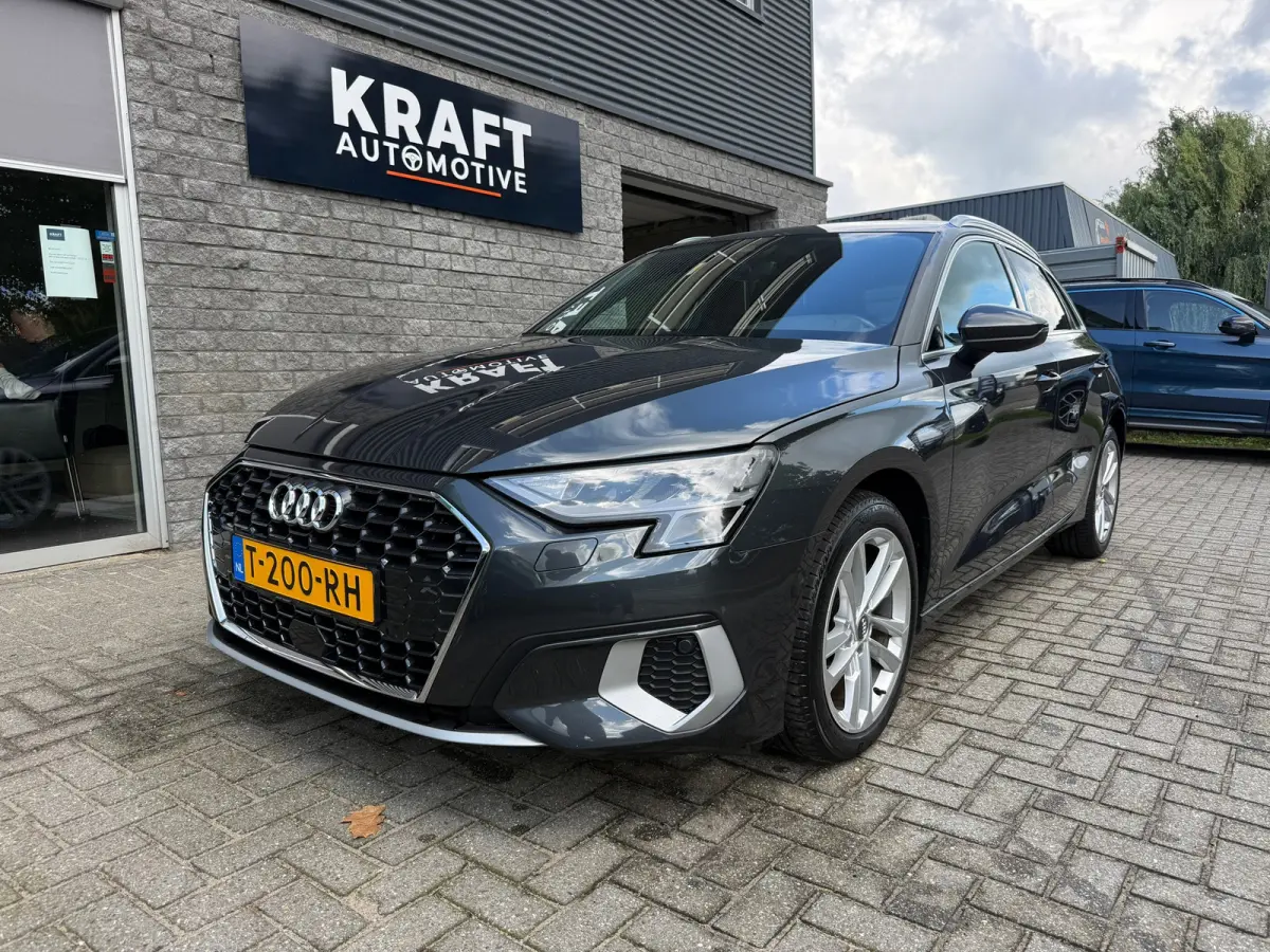 35 TFSI Business edition | Ambient | PDC | Apple carplay | Trekhaak | Cruise | Virtual | Clima |