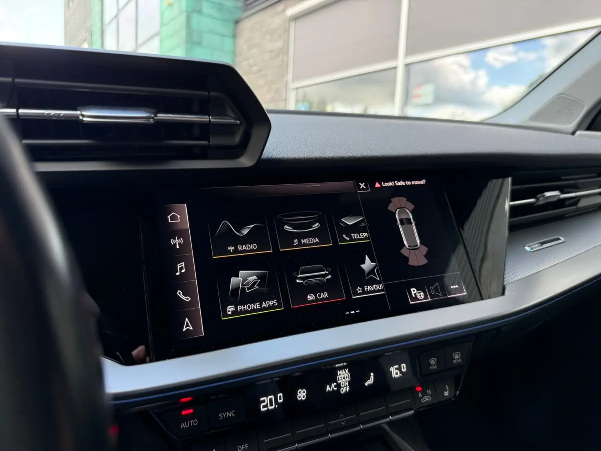 35 TFSI Business edition | Ambient | PDC | Apple carplay | Trekhaak | Cruise | Virtual | Clima |