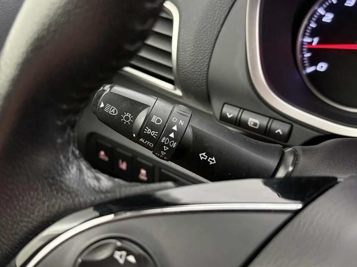1.5 DI-T Pure Cam/Cruise/Clima
