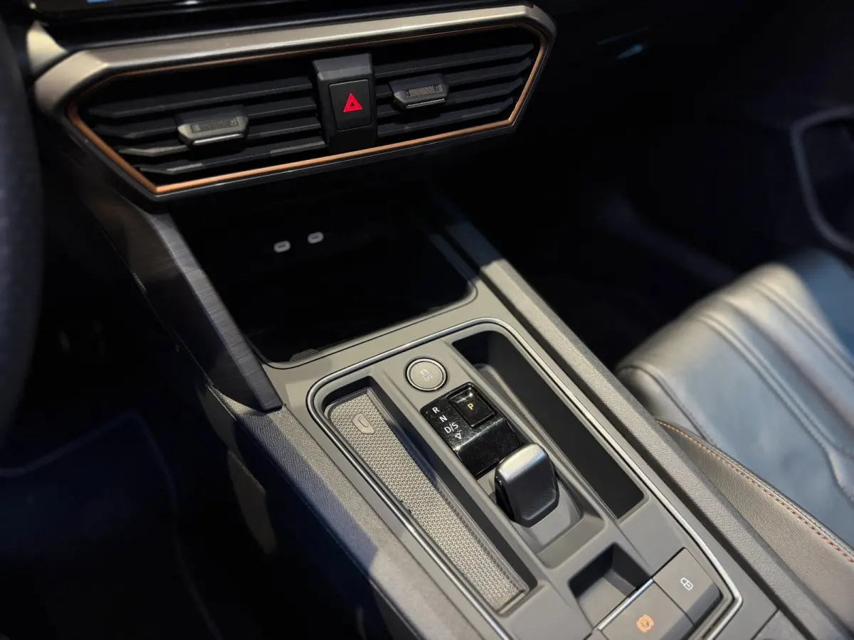 2.0 TSI 4DRIVE|Kuipstoelen|Pano|Beats|Copper|Keyless|