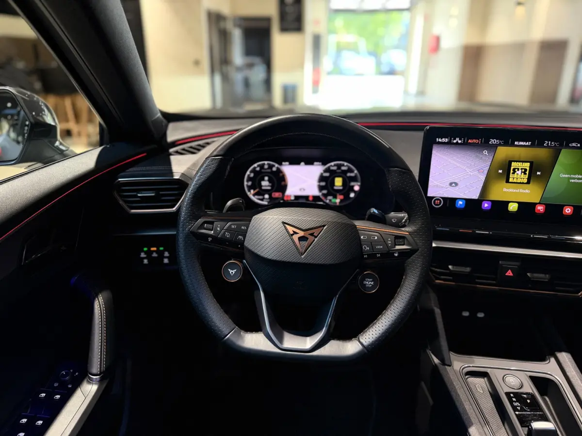 2.0 TSI 4DRIVE|Kuipstoelen|Pano|Beats|Copper|Keyless|