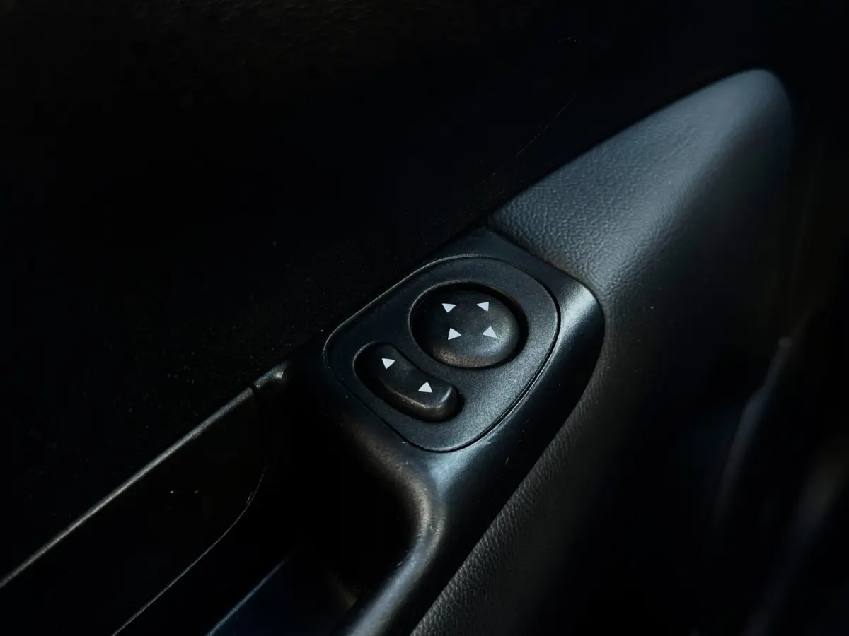 0.9 TwinAir Cabrio | PDC | Bluetooth | Cruise control | Apple Carplay | Achterspoiler