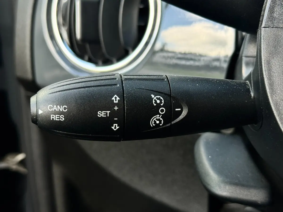 0.9 TwinAir Cabrio | PDC | Bluetooth | Cruise control | Apple Carplay | Achterspoiler